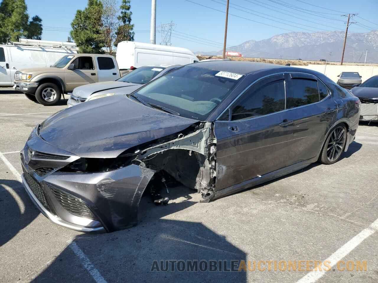 4T1K61AK9RU919557 TOYOTA CAMRY 2024