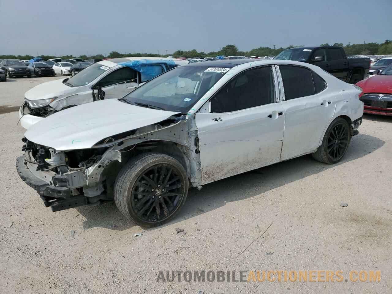 4T1K61AKXMU468423 TOYOTA CAMRY 2021