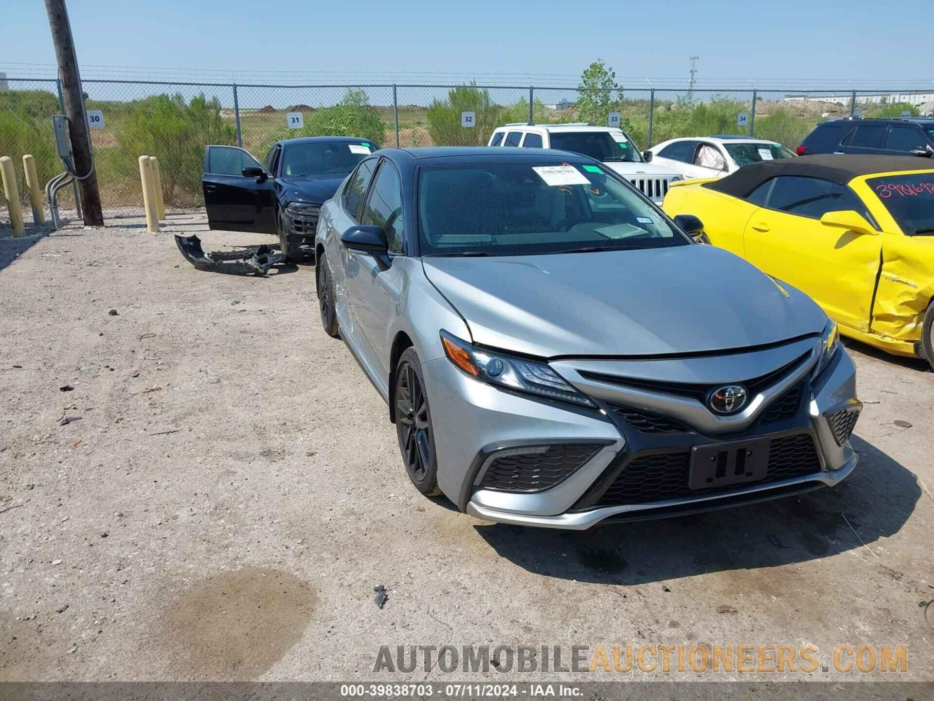 4T1K61AKXRU213004 TOYOTA CAMRY 2024