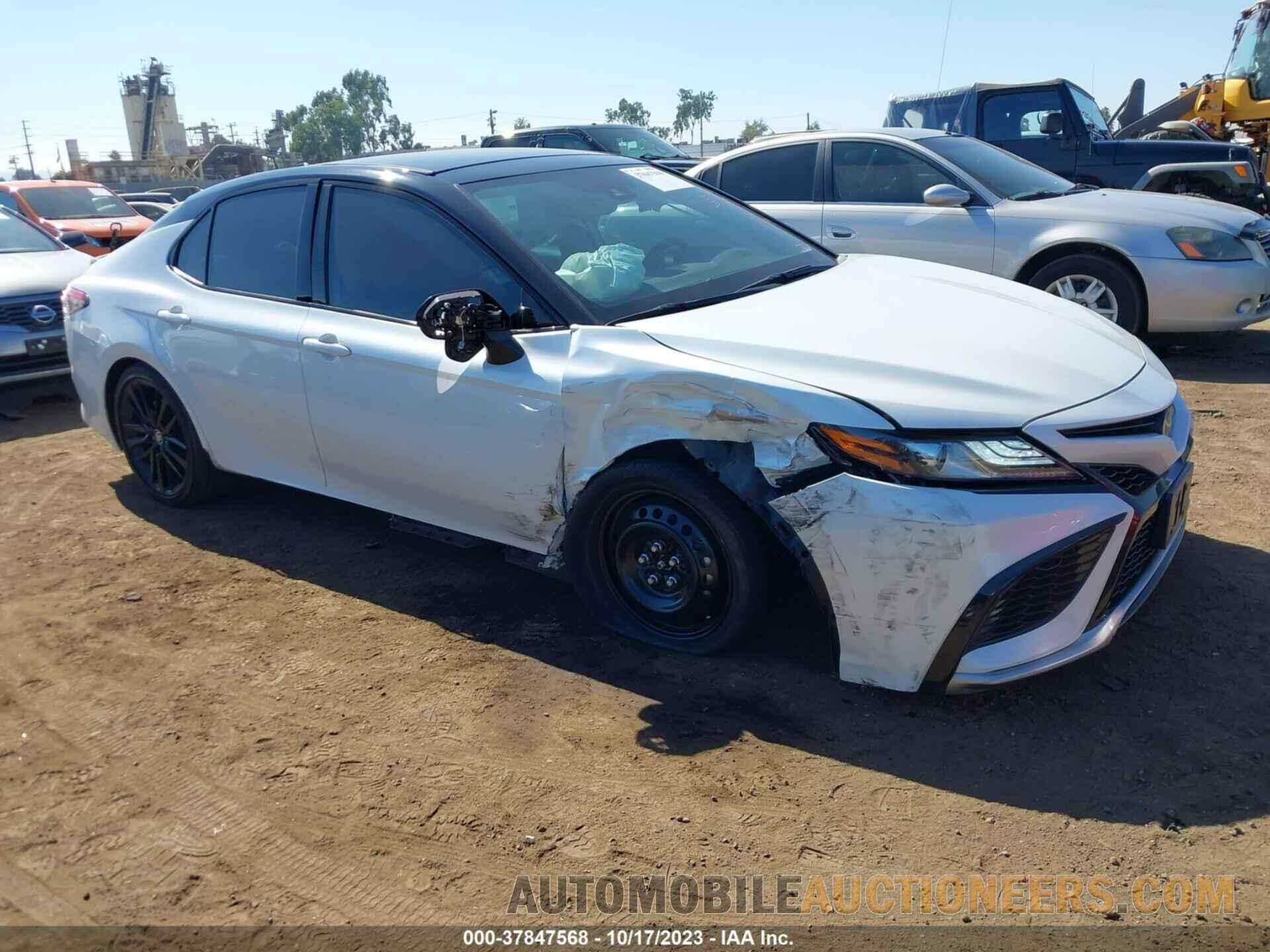 4T1K61BK0NU057189 TOYOTA CAMRY 2022