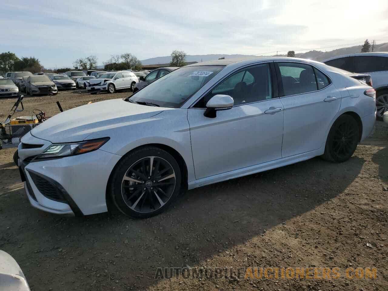 4T1K61BK2MU042157 TOYOTA CAMRY 2021