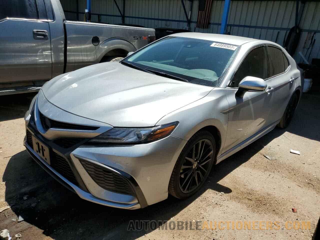 4T1K61BK5MU021092 TOYOTA CAMRY 2021