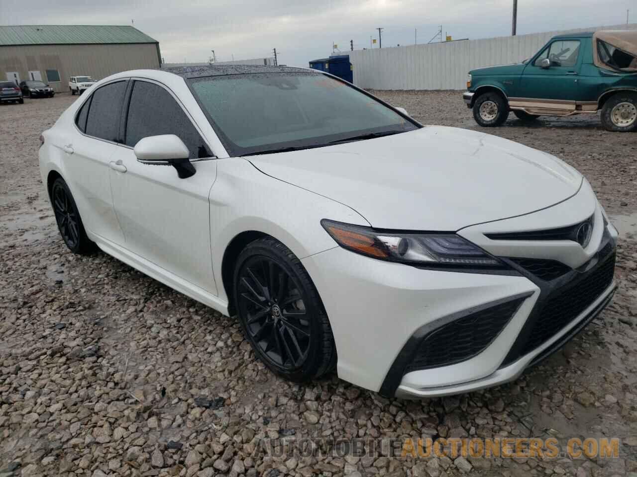 4T1K61BK8MU047072 TOYOTA CAMRY 2021