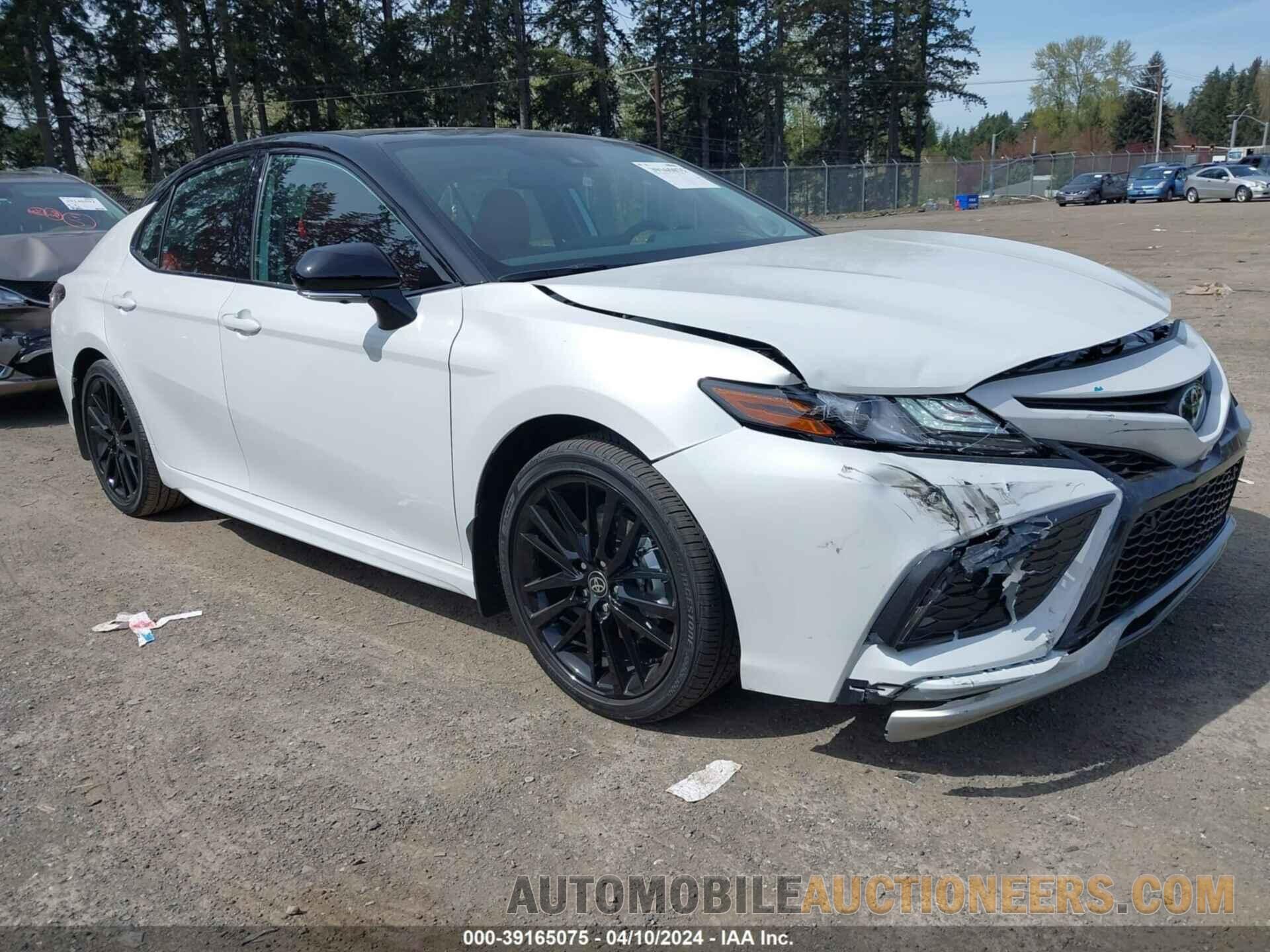 4T1K61BKXRU118201 TOYOTA CAMRY 2024