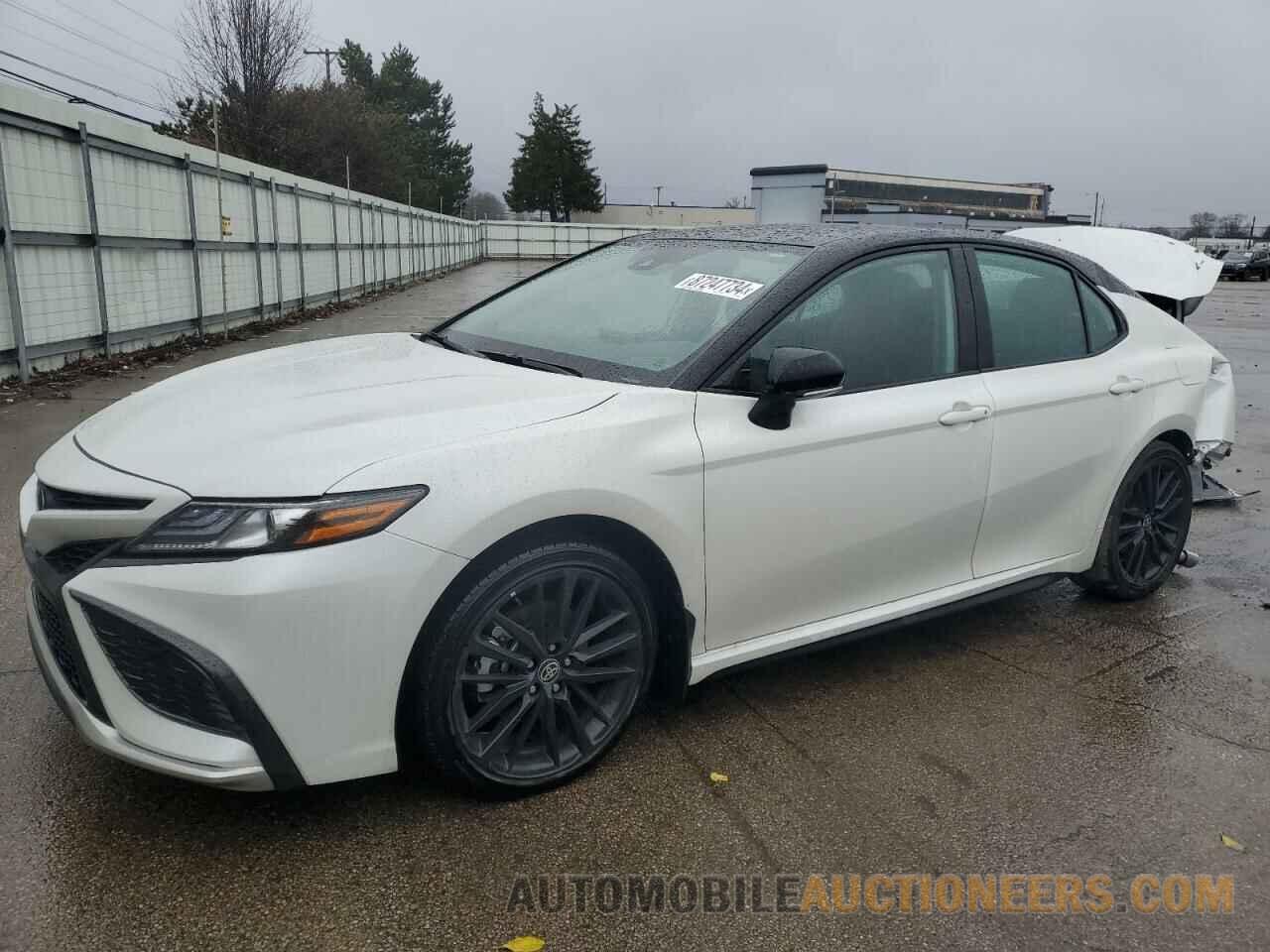 4T1K61BKXRU128808 TOYOTA CAMRY 2024