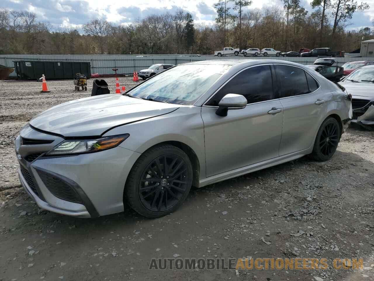 4T1KZ1AK1MU050985 TOYOTA CAMRY 2021