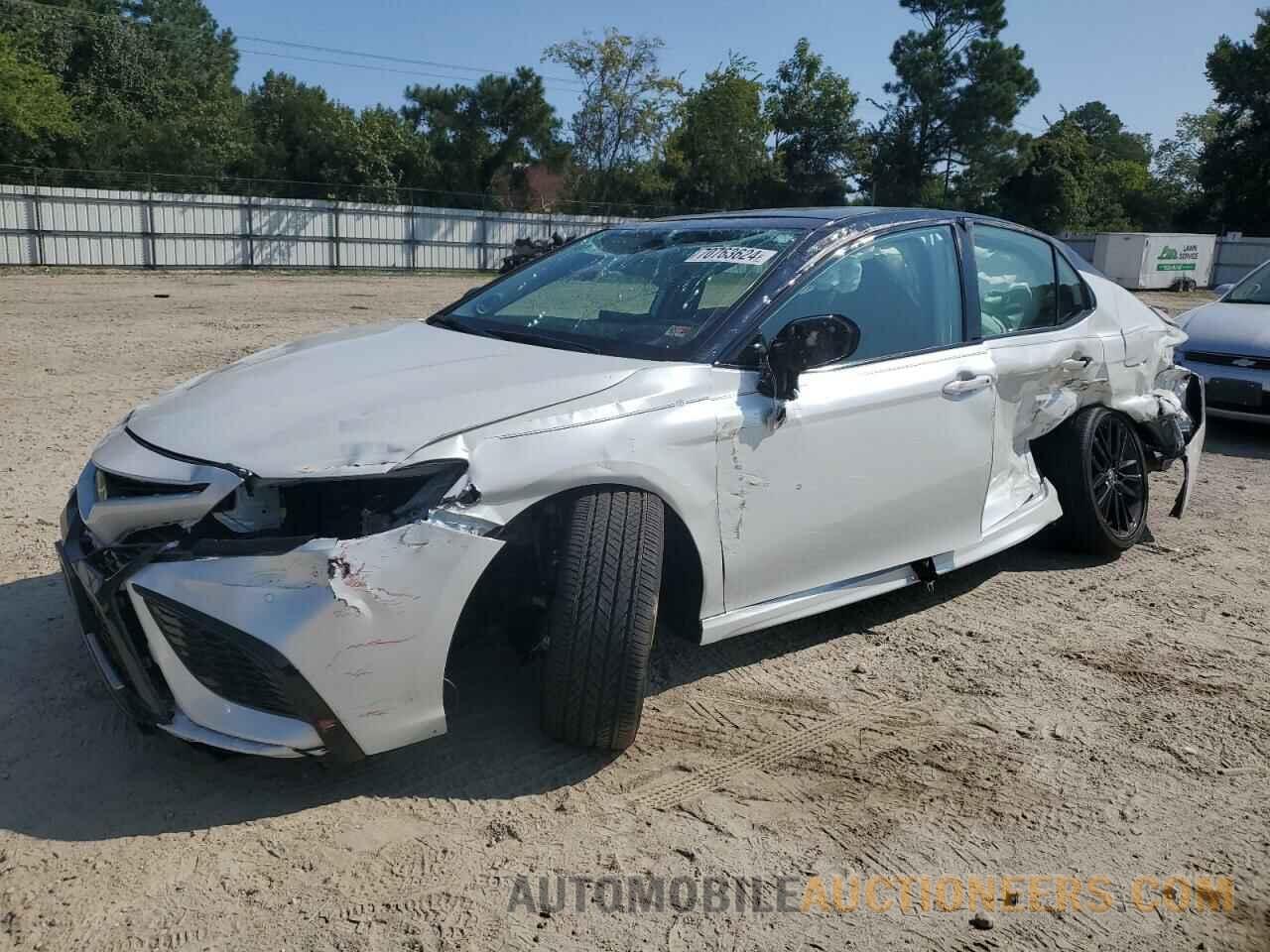 4T1KZ1AK3RU093330 TOYOTA CAMRY 2024