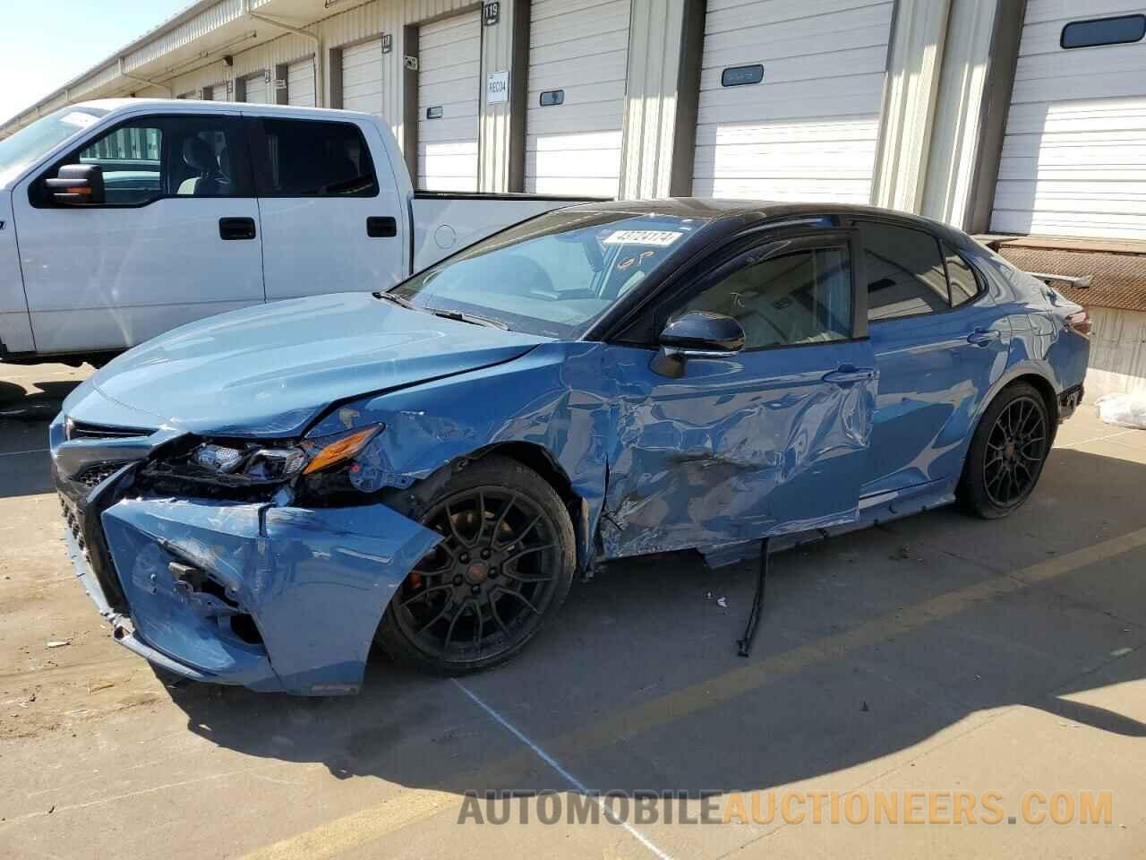 4T1KZ1AK8NU068823 TOYOTA CAMRY 2022