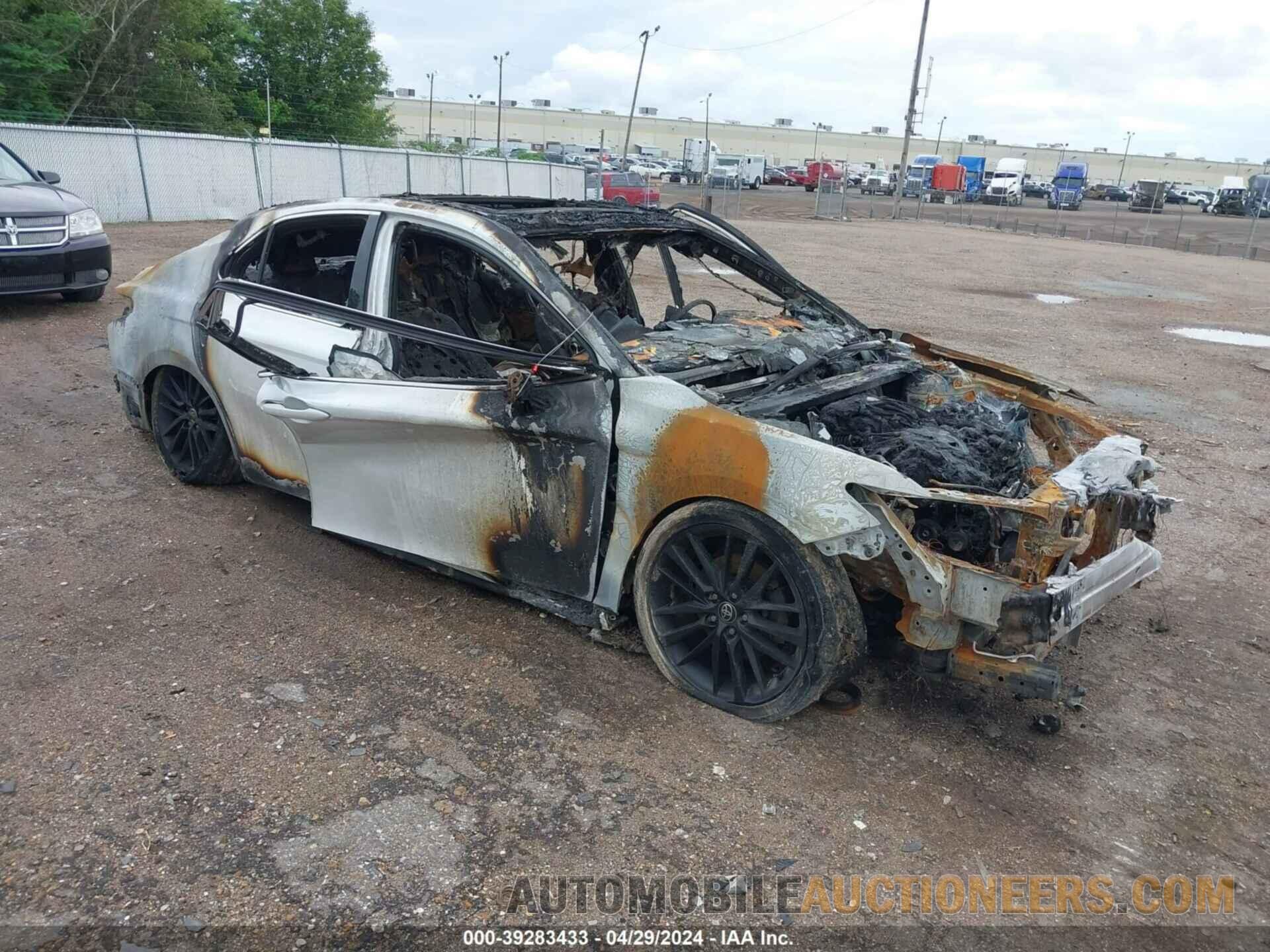 4T1KZ1AK9MU050135 TOYOTA CAMRY 2021