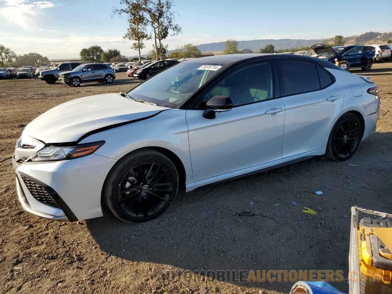 4T1KZ1AKXRU101875 TOYOTA CAMRY 2024