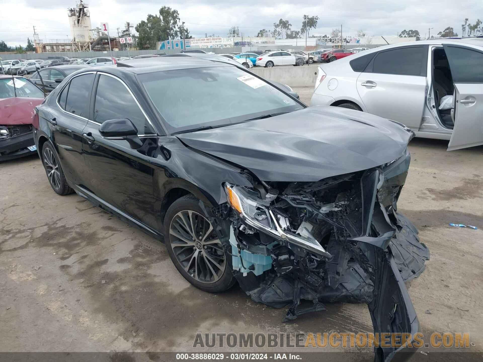 4T1M11BK1LU005638 TOYOTA CAMRY 2020