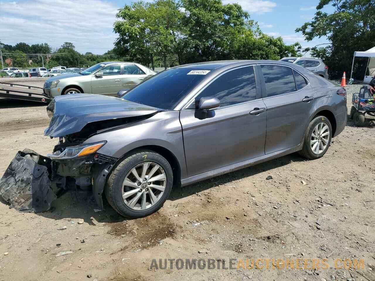 4T1R11AK0MU516153 TOYOTA CAMRY 2021