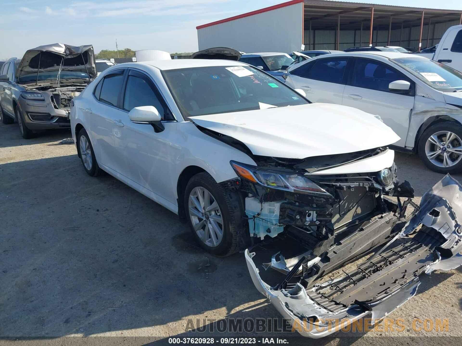 4T1R11AK0NU059670 TOYOTA CAMRY 2022