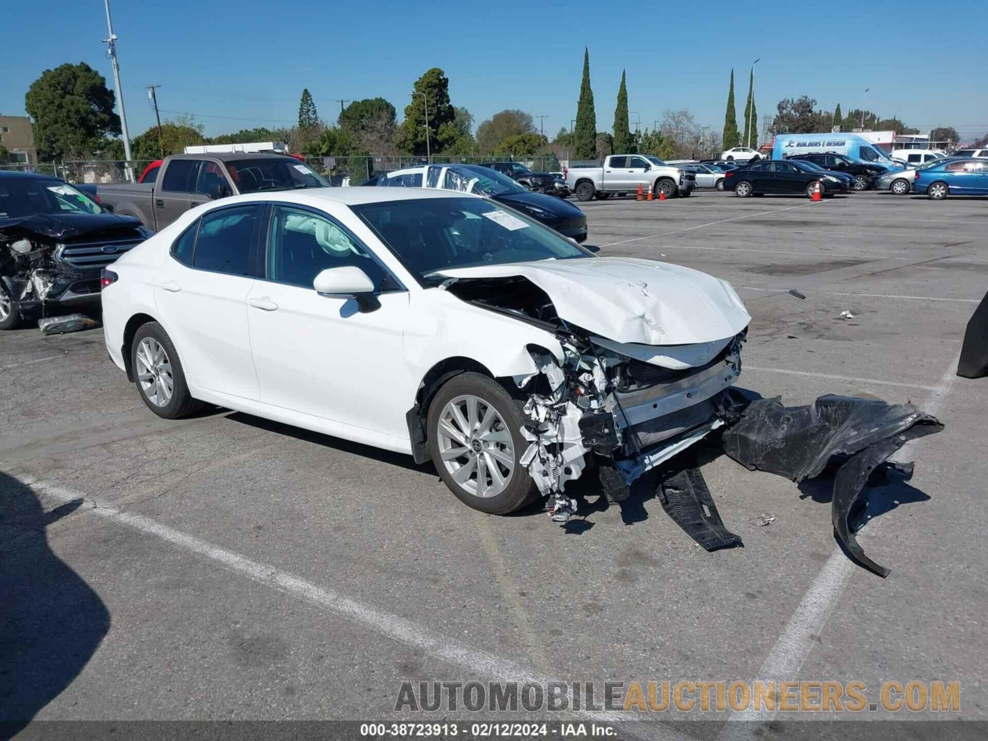 4T1R11AK0PU158251 TOYOTA CAMRY 2023