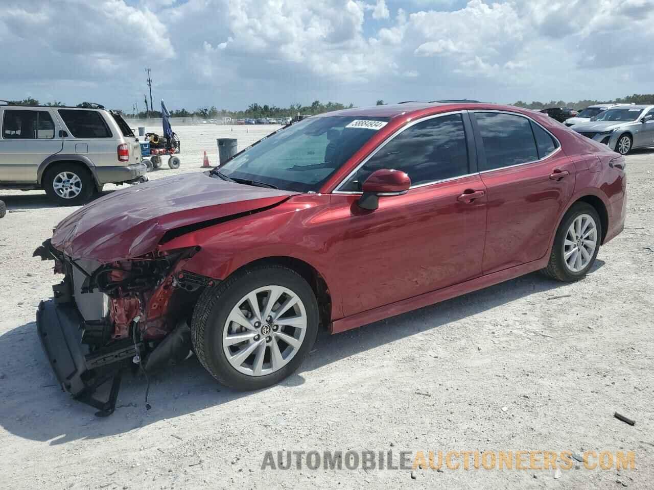 4T1R11AK1NU051285 TOYOTA CAMRY 2022