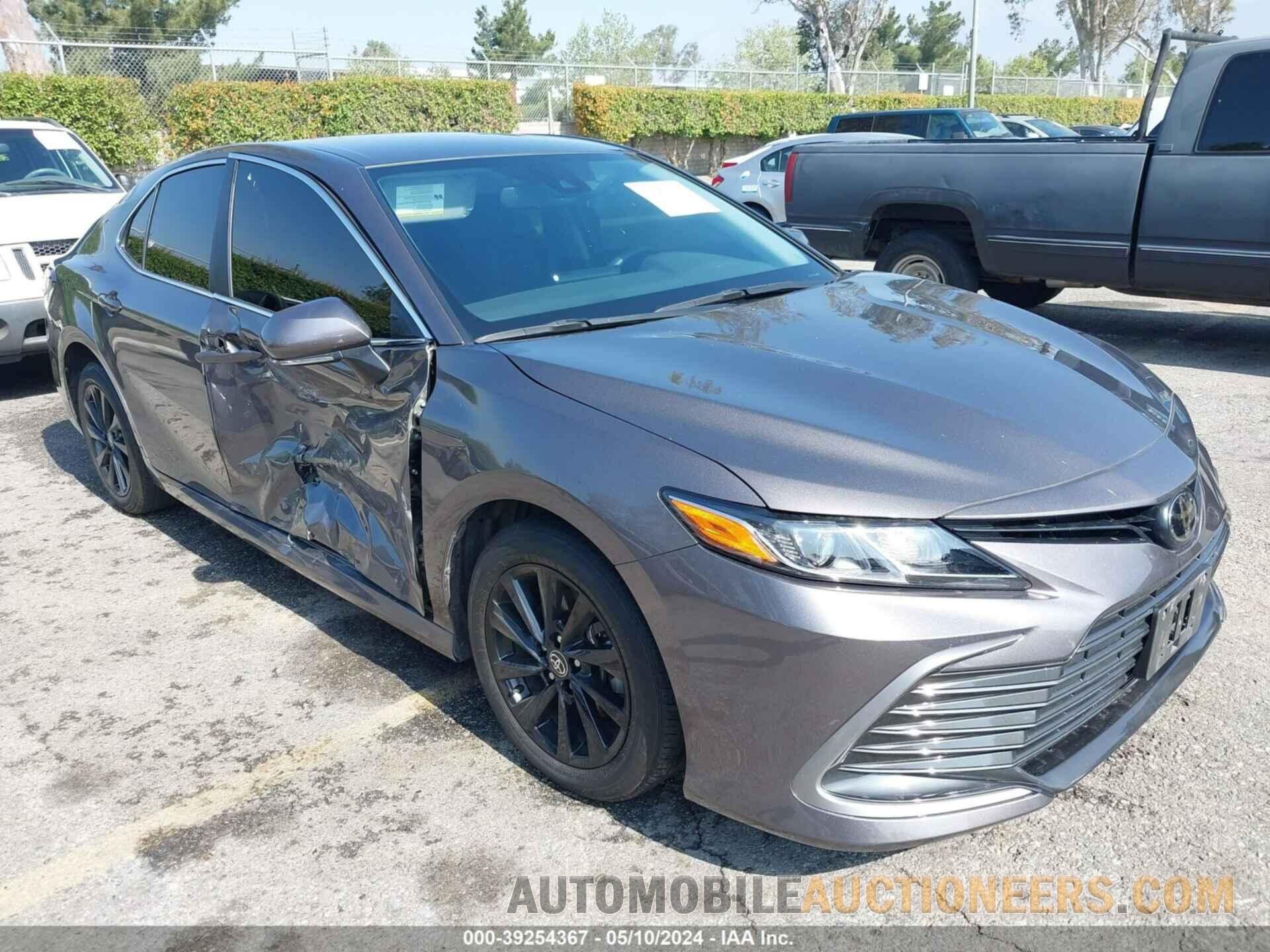 4T1R11AK3NU707549 TOYOTA CAMRY 2022