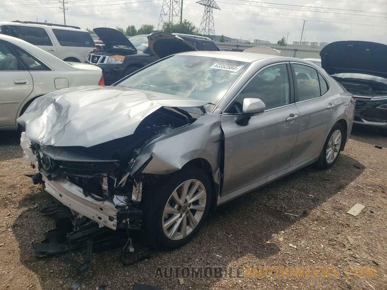 4T1R11AK3PU810960 TOYOTA CAMRY 2023