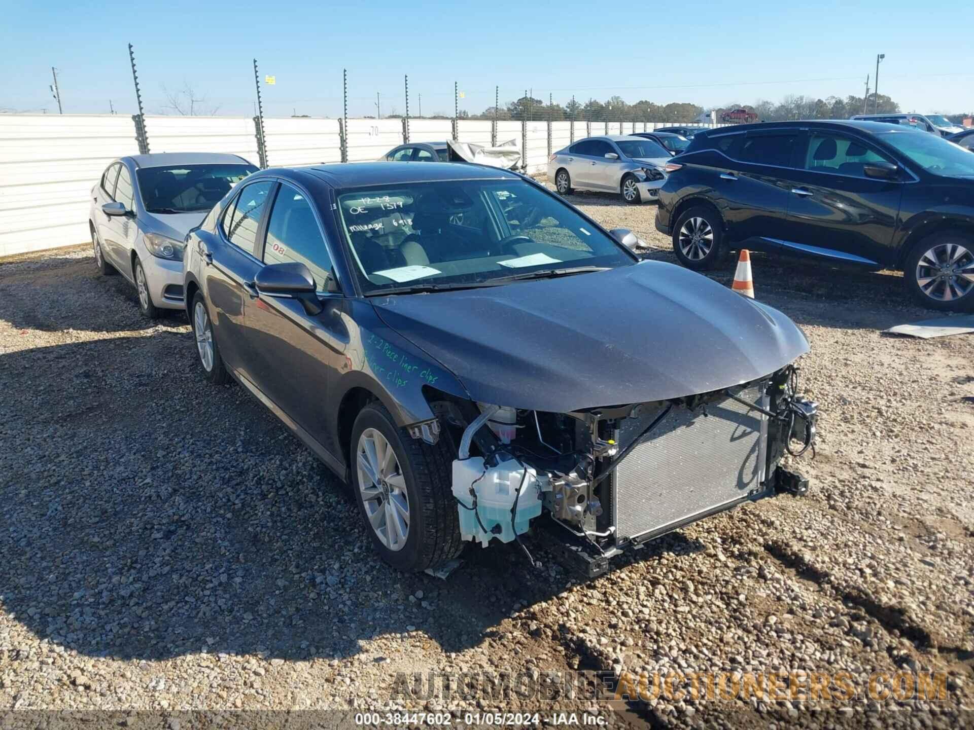 4T1R11AK3PU838726 TOYOTA CAMRY 2023