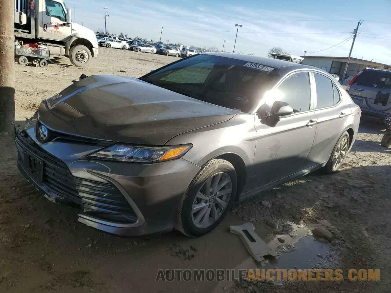 4T1R11AK3PU839973 TOYOTA CAMRY 2023