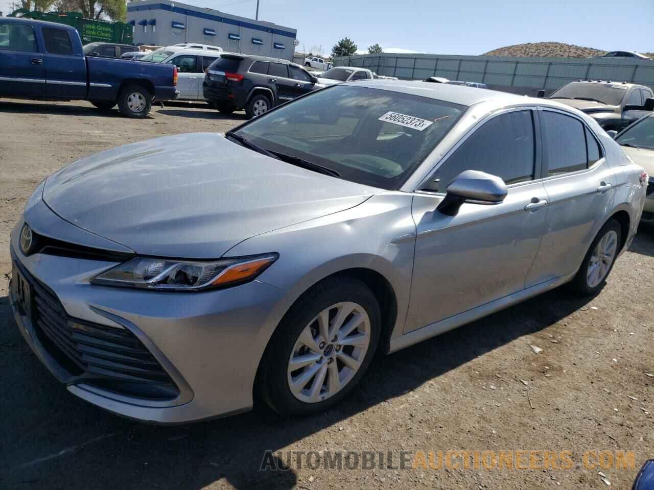 4T1R11AK4MU483884 TOYOTA CAMRY 2021