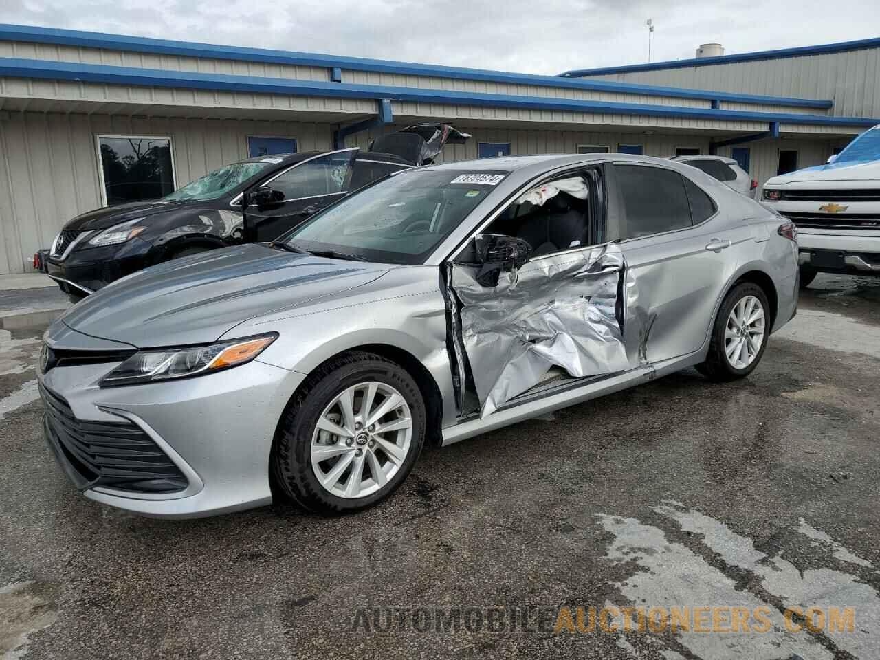 4T1R11AK4MU591339 TOYOTA CAMRY 2021