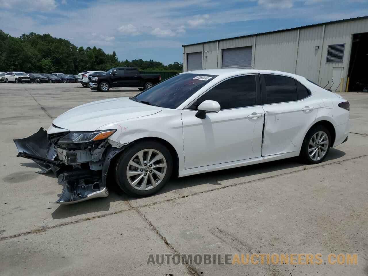 4T1R11AK5MU537712 TOYOTA CAMRY 2021