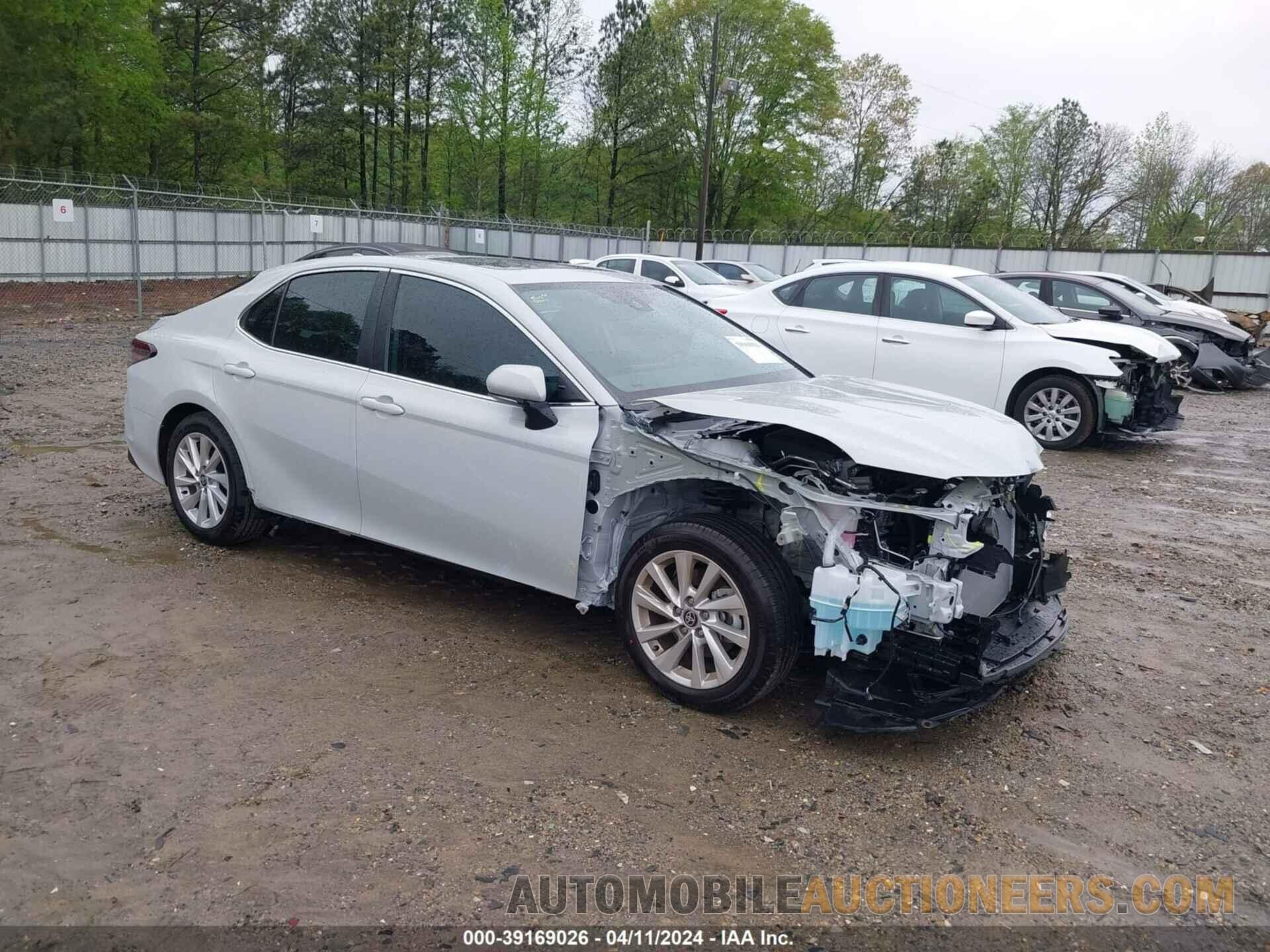 4T1R11AK5RU216891 TOYOTA CAMRY 2024