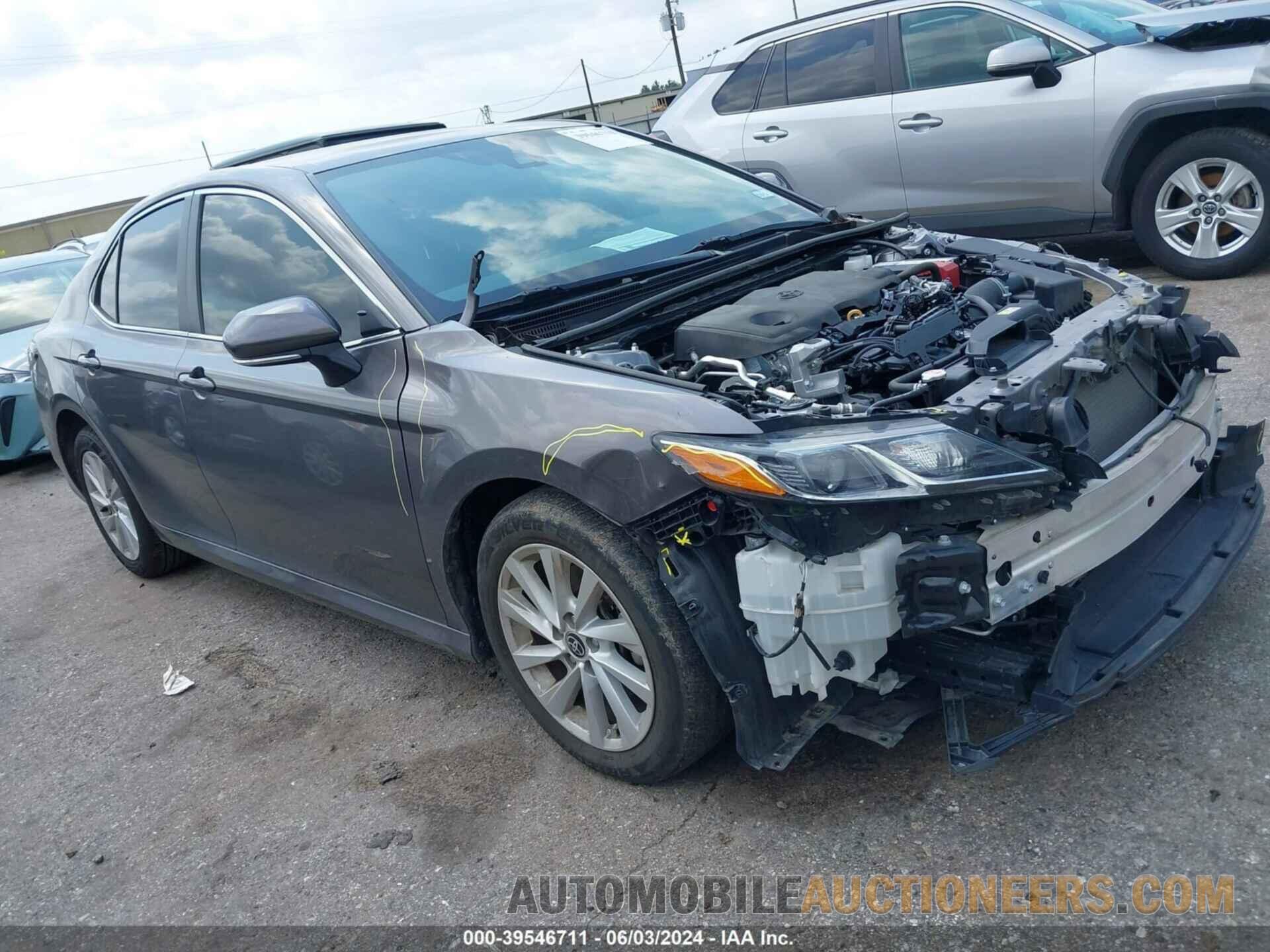 4T1R11AK6NU055431 TOYOTA CAMRY 2022