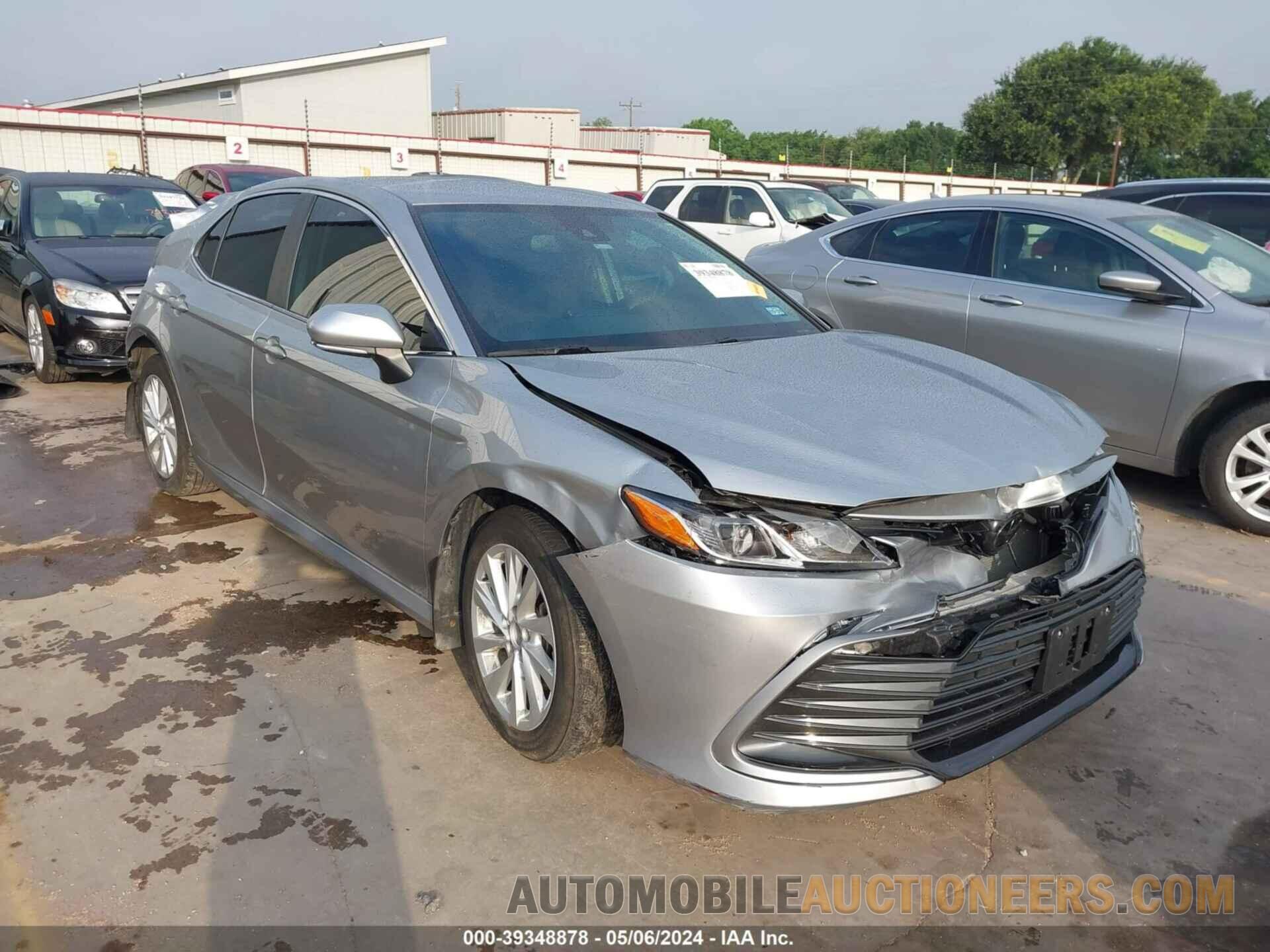 4T1R11AK6NU631521 TOYOTA CAMRY 2022