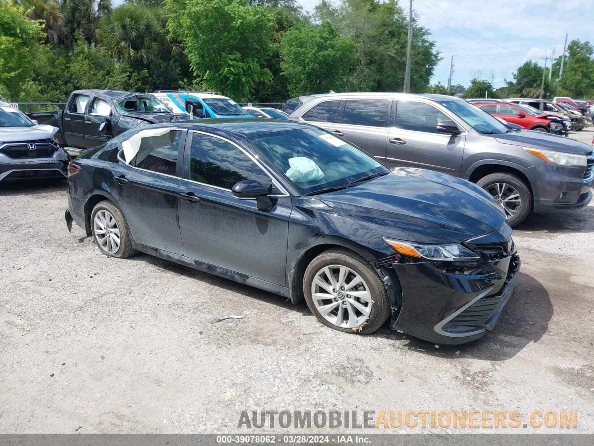 4T1R11AK6PU083992 TOYOTA CAMRY 2023