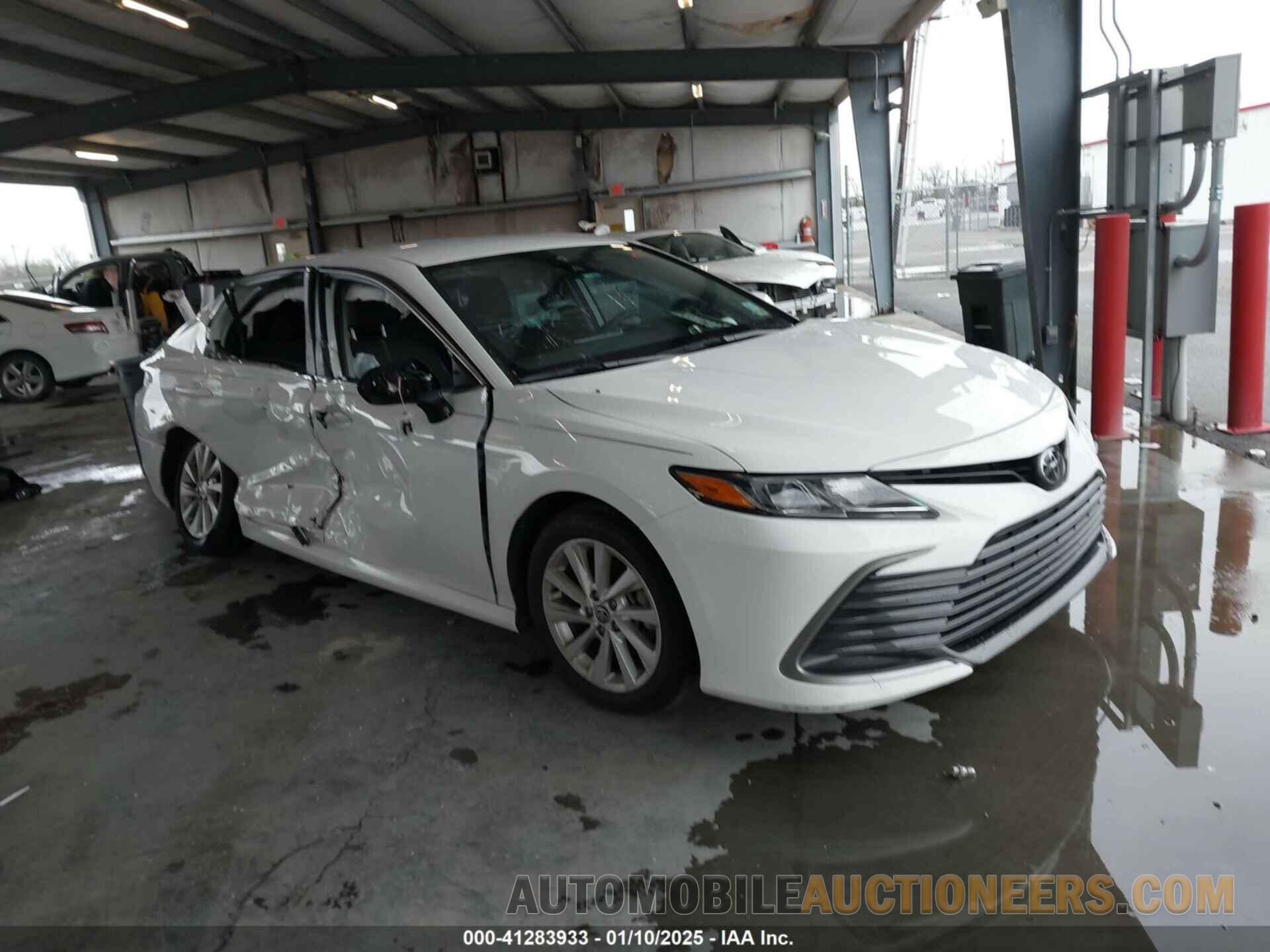 4T1R11AK6PU838364 TOYOTA CAMRY 2023