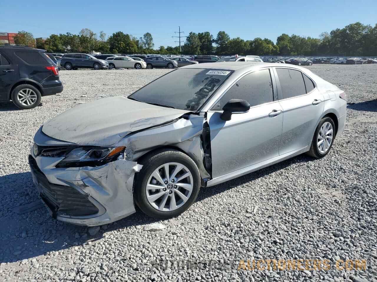 4T1R11AK6RU243758 TOYOTA CAMRY 2024