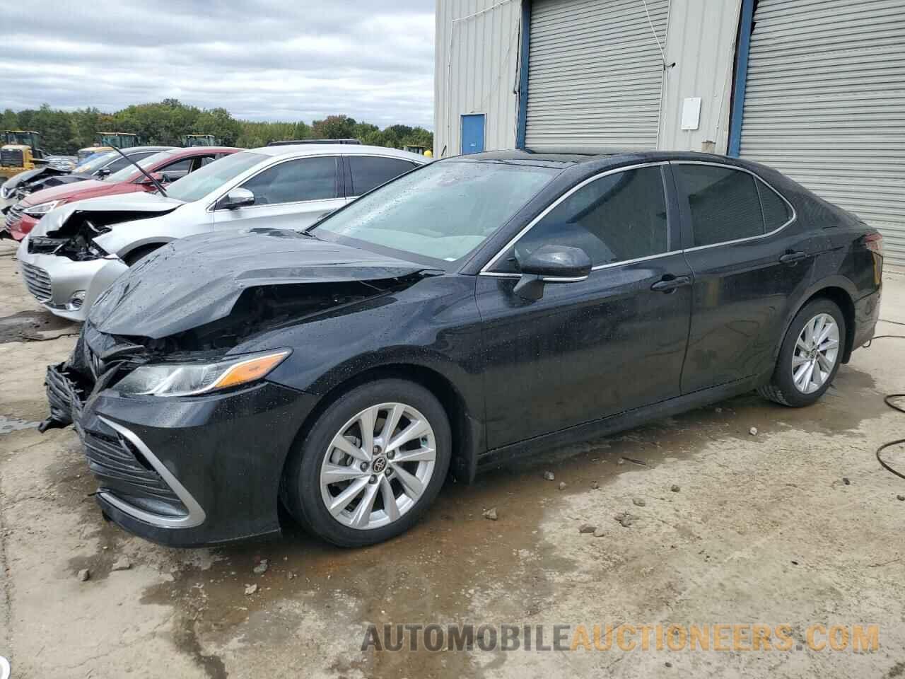 4T1R11AK7NU646867 TOYOTA CAMRY 2022