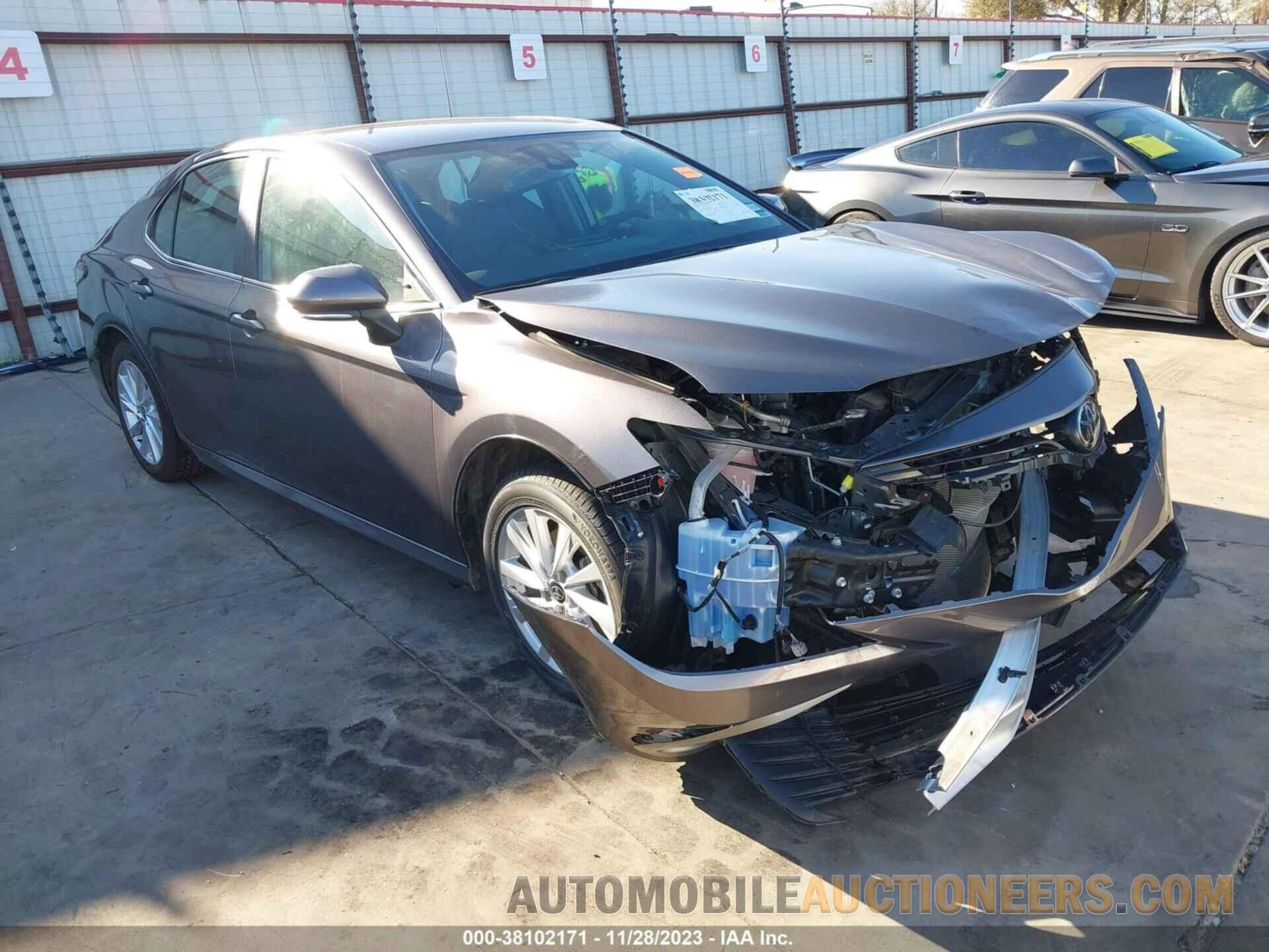 4T1R11AK7PU739195 TOYOTA CAMRY 2023