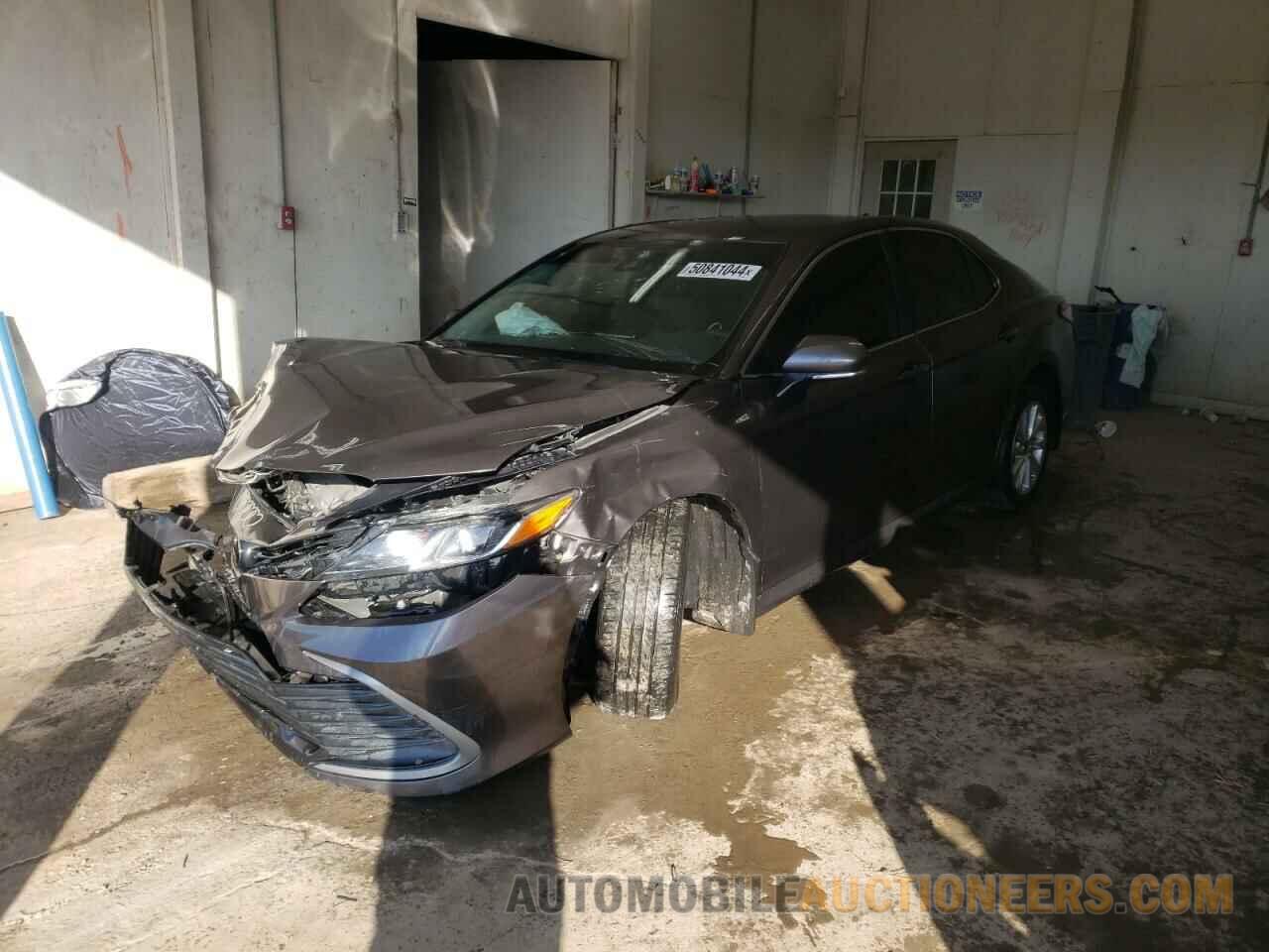 4T1R11AK7PU792401 TOYOTA CAMRY 2023