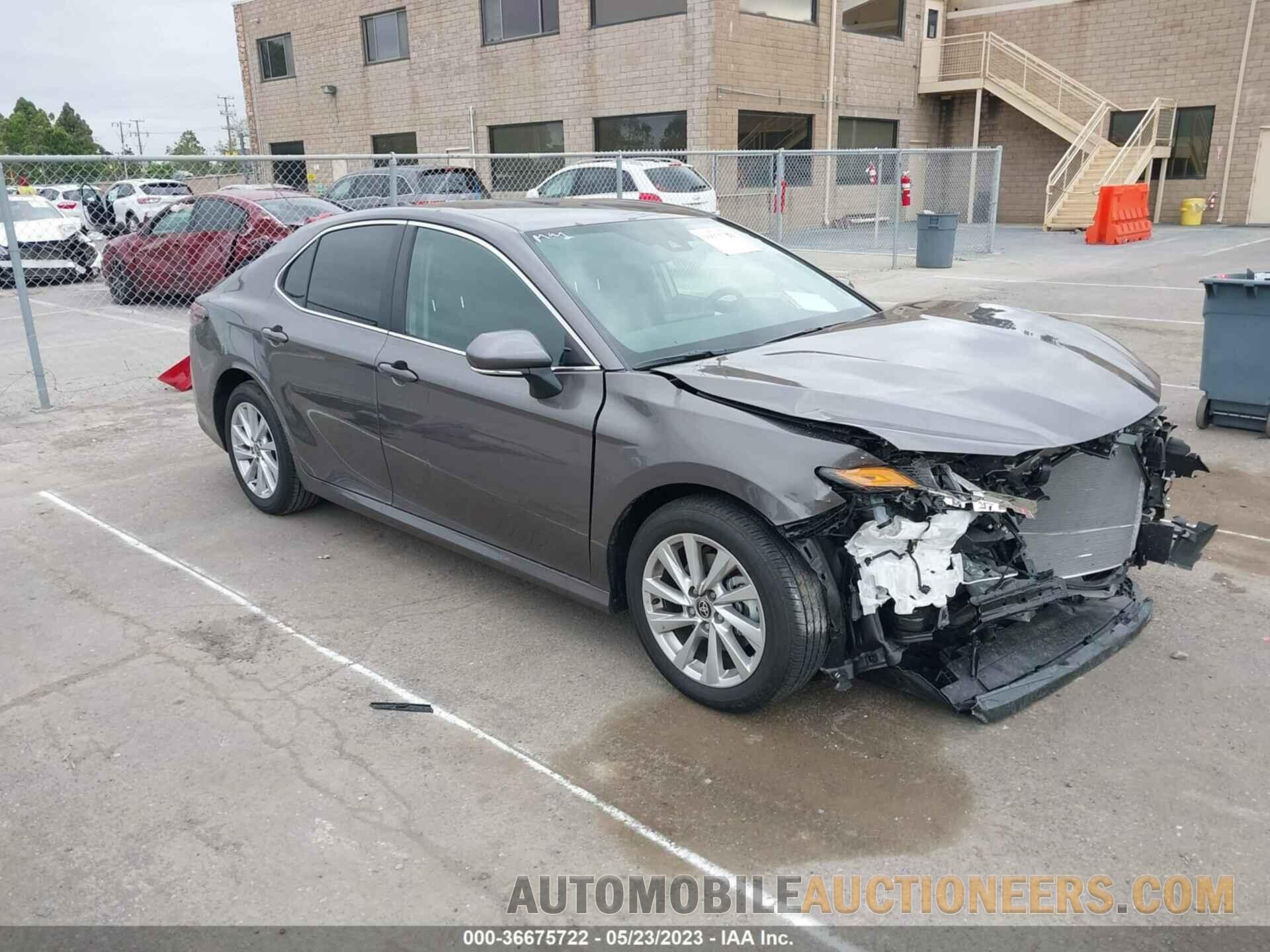 4T1R11AK7PU797565 TOYOTA CAMRY 2023