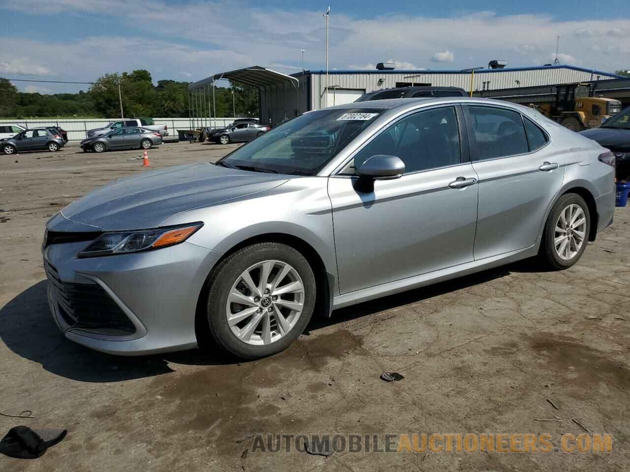 4T1R11AK8NU056547 TOYOTA CAMRY 2022