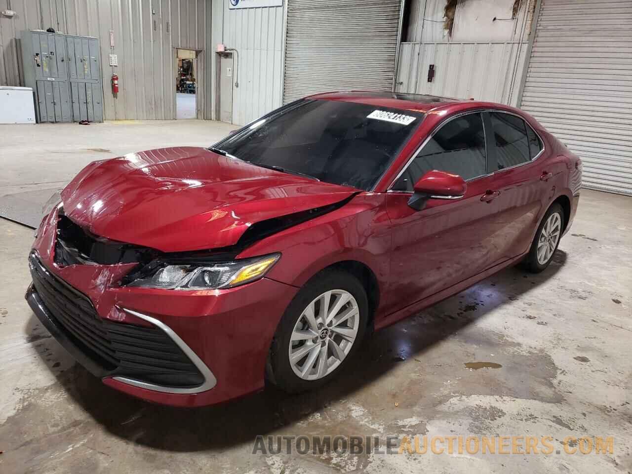 4T1R11AK9NU046528 TOYOTA CAMRY 2022