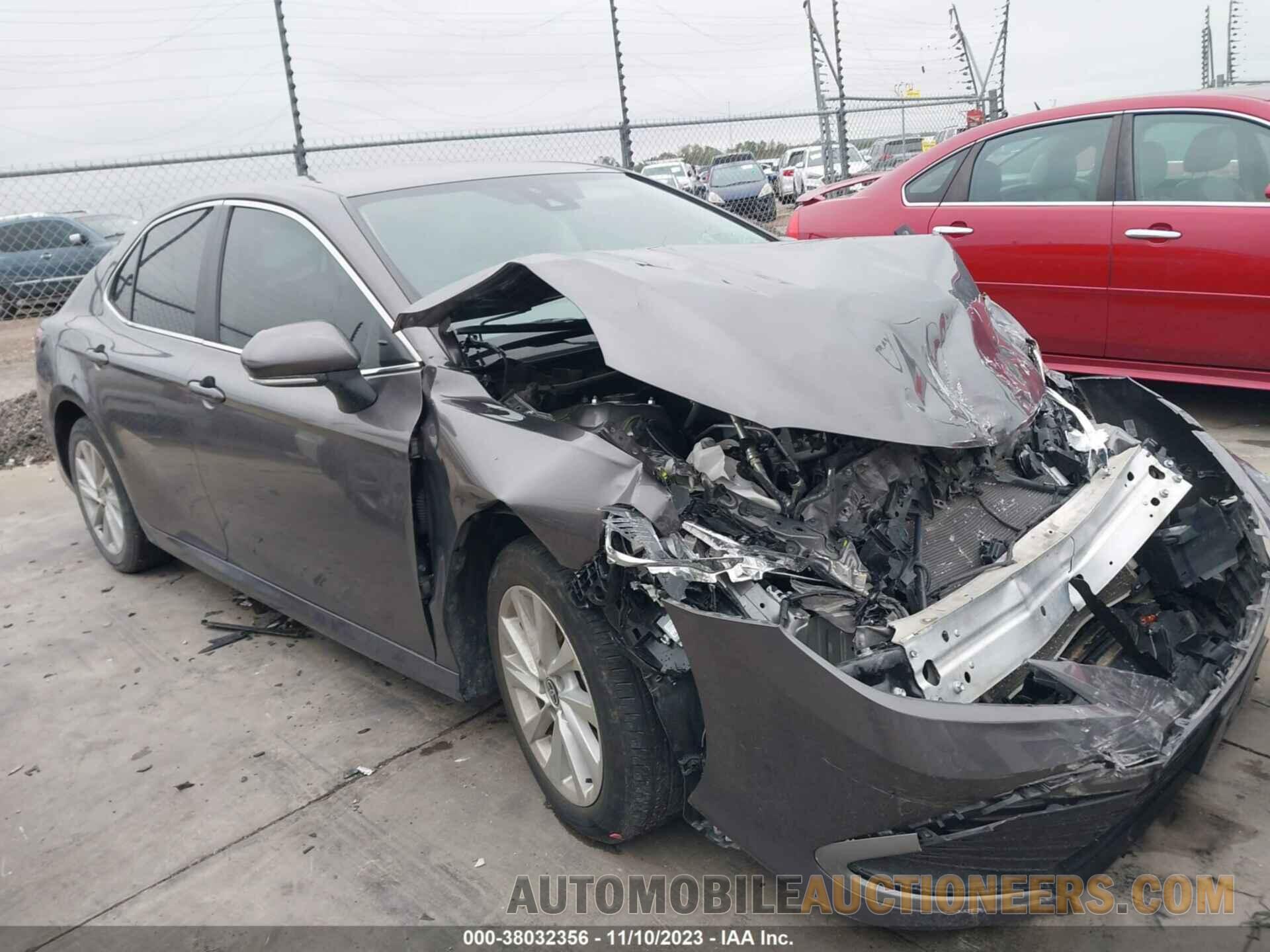 4T1R11AK9PU083632 TOYOTA CAMRY 2023