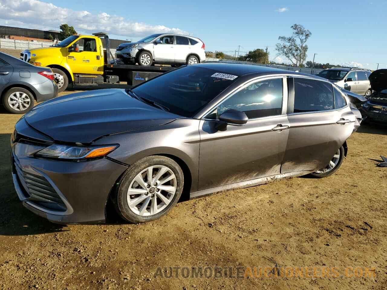 4T1R11AK9PU158796 TOYOTA CAMRY 2023