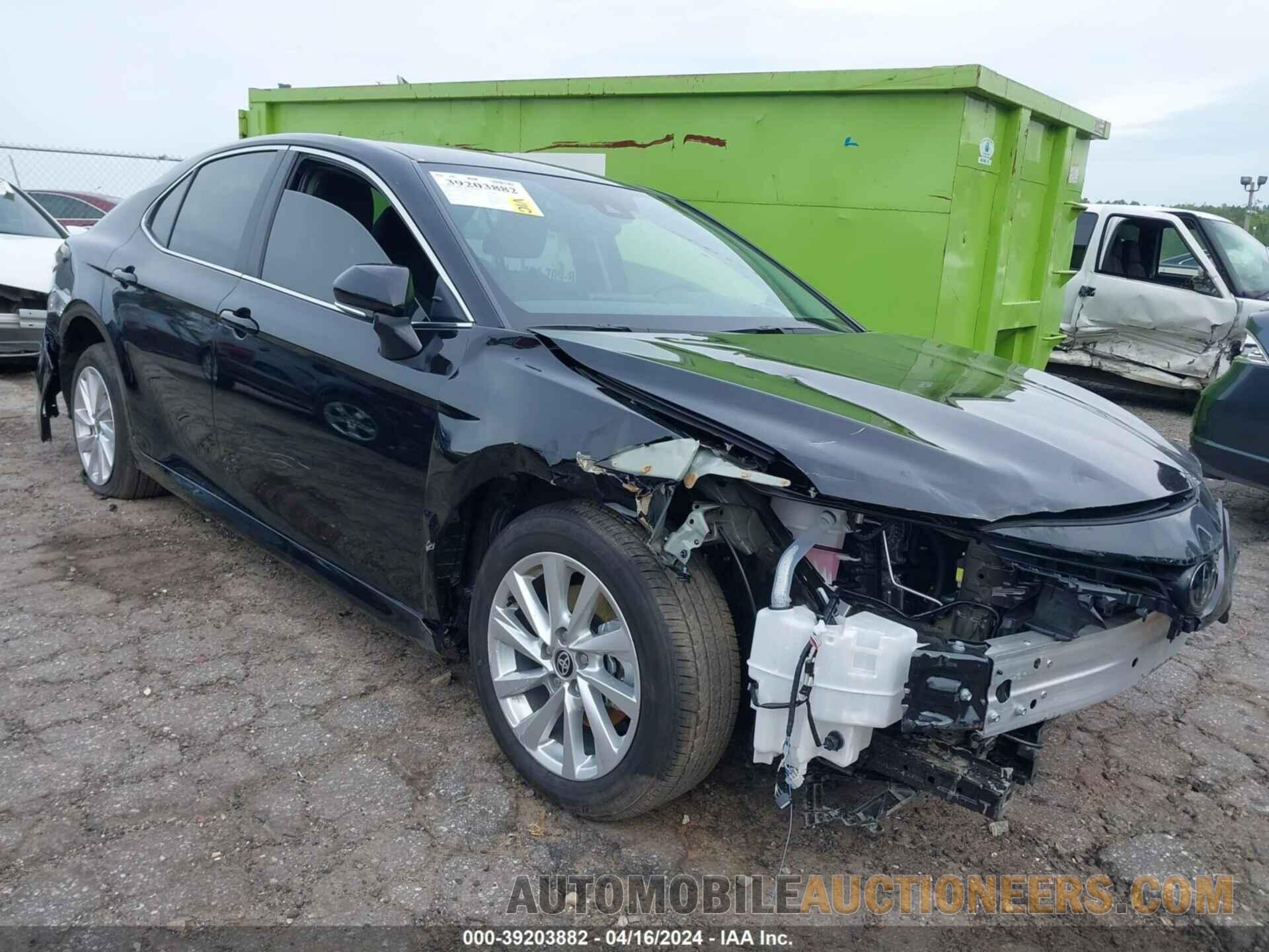 4T1R11AK9RU225626 TOYOTA CAMRY 2024