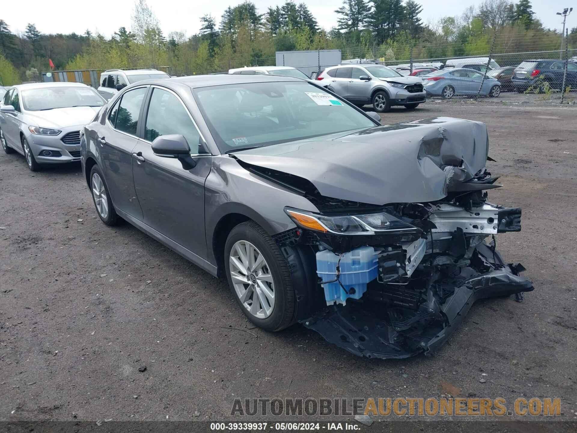 4T1R11AK9RU859499 TOYOTA CAMRY 2024