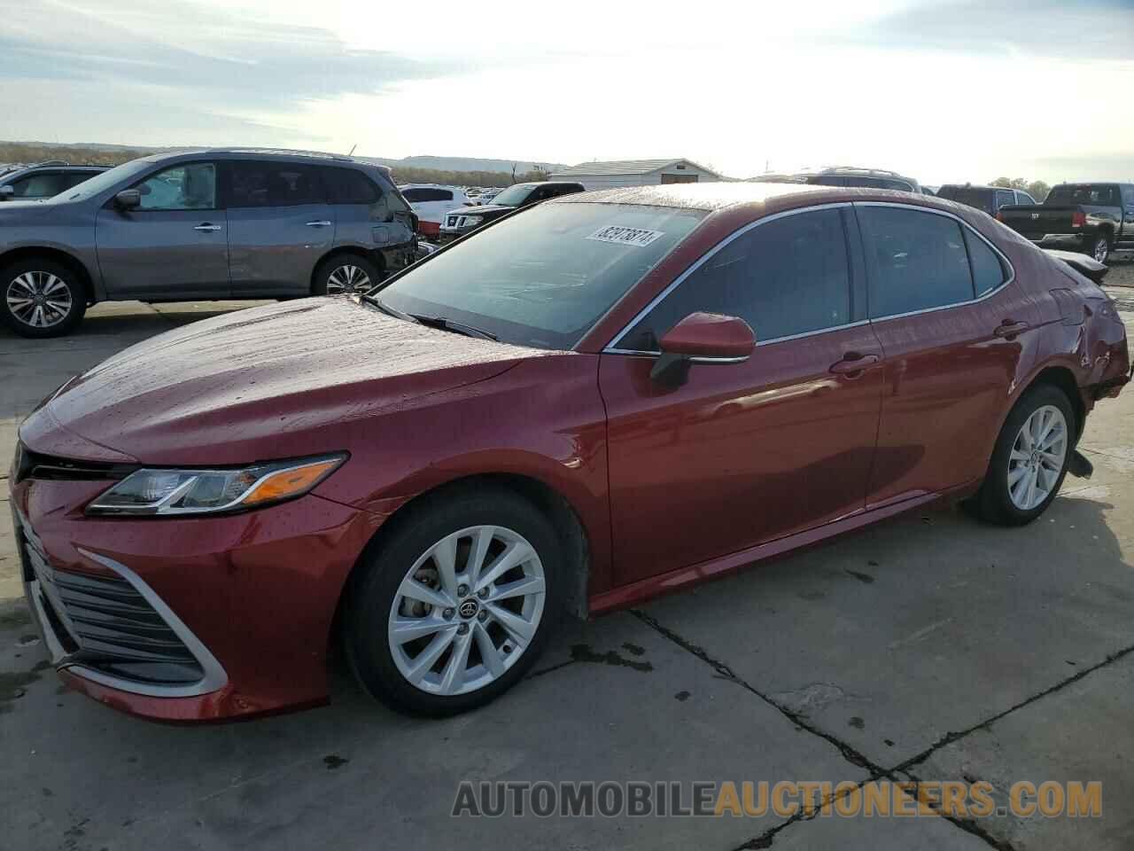 4T1R11AKXNU049888 TOYOTA CAMRY 2022