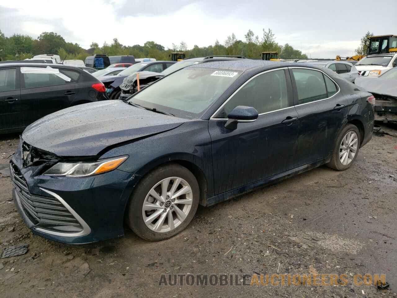 4T1R11BK0MU041215 TOYOTA CAMRY 2021