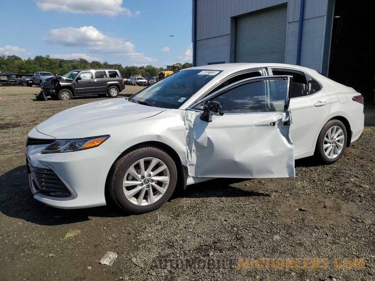 4T1R11BK1PU080576 TOYOTA CAMRY 2023