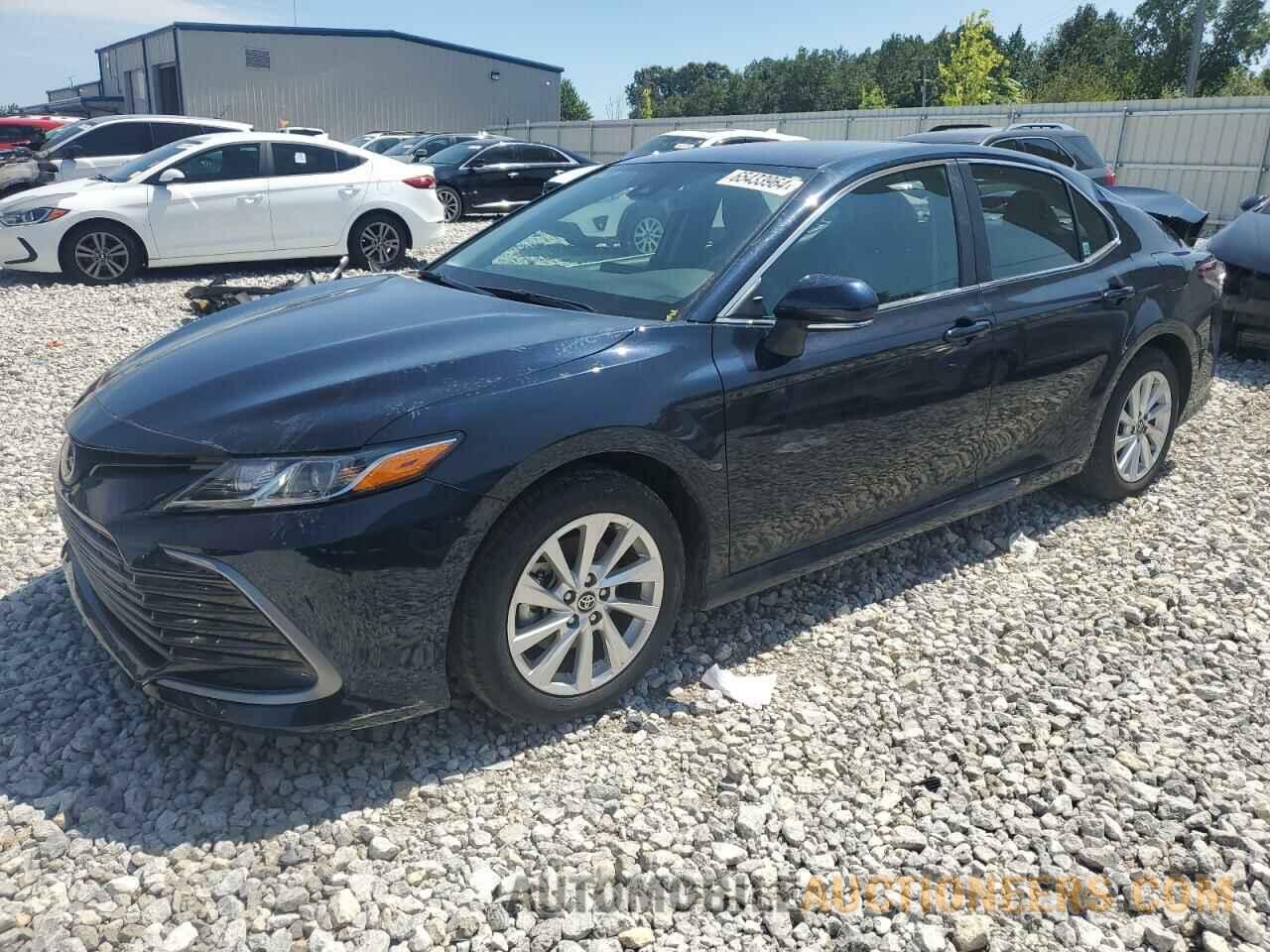 4T1R11BK4MU032422 TOYOTA CAMRY 2021