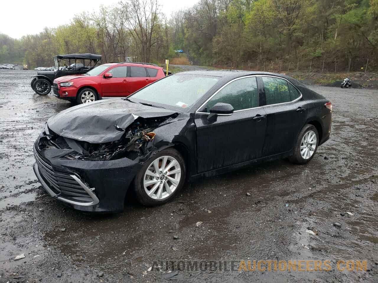 4T1R11BK5MU022398 TOYOTA CAMRY 2021