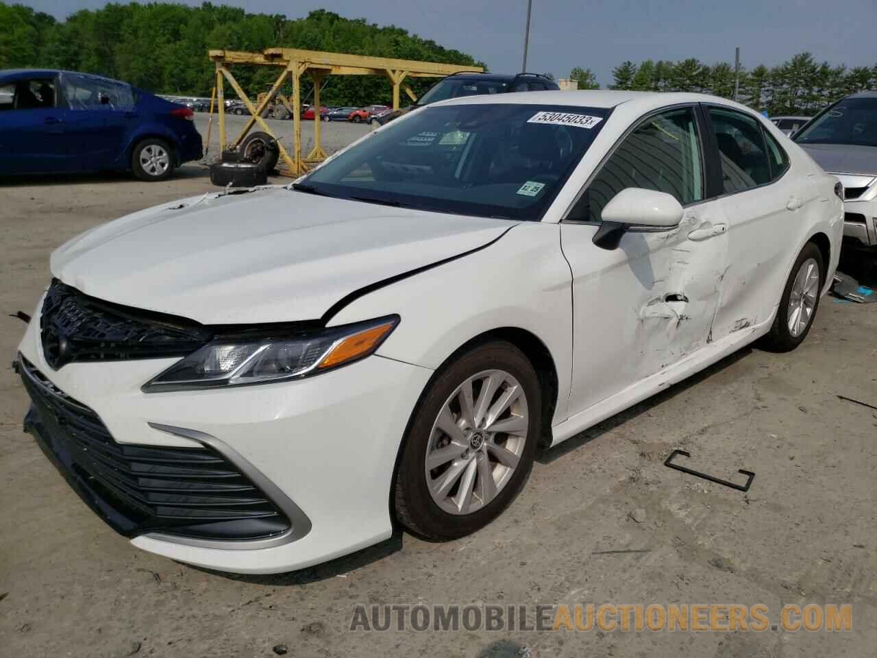 4T1R11BK5MU023065 TOYOTA CAMRY 2021