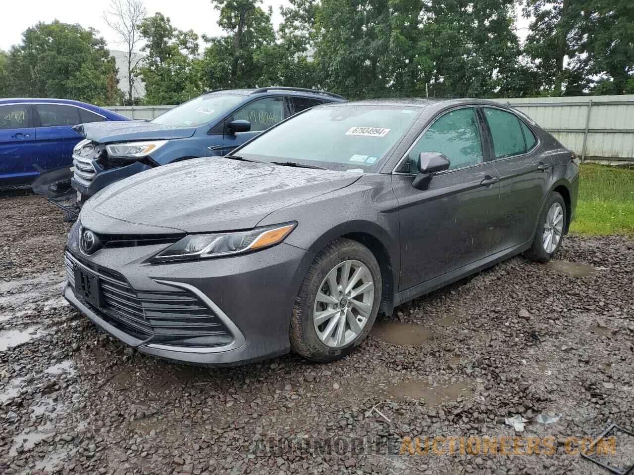 4T1R11BK5MU023387 TOYOTA CAMRY 2021