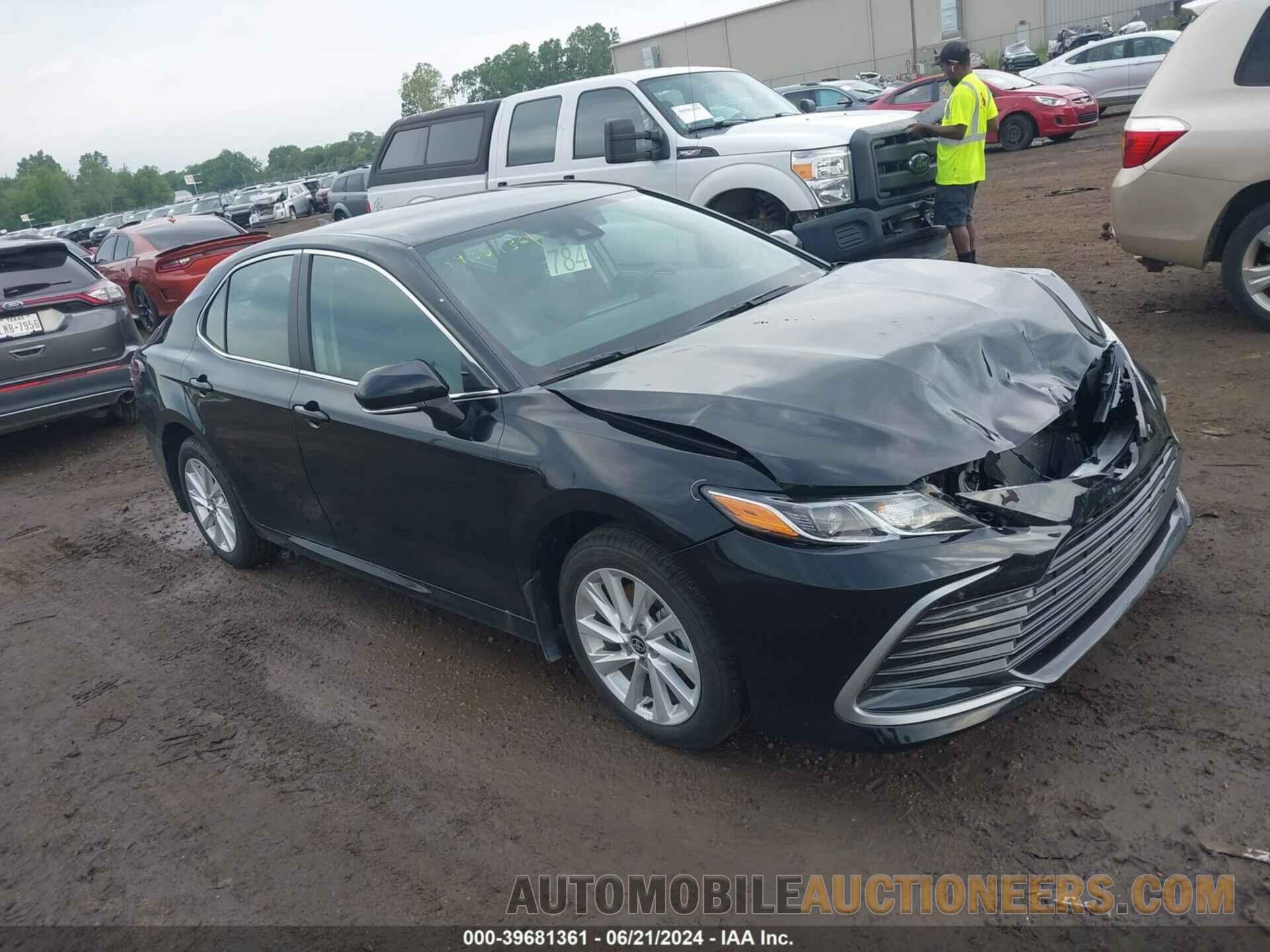 4T1R11BK6RU121058 TOYOTA CAMRY 2024